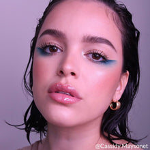 Load image into Gallery viewer, 16 Color Eye Shadow Palette - Matte and Metallic