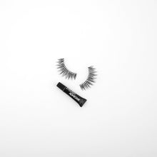 Load image into Gallery viewer, False Eyelashes - Black